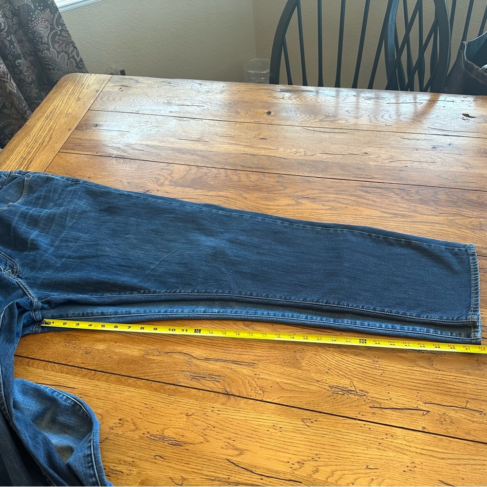 Lucky Brand 410 Athletic Slim Men’s Jeans Size 40 x 34 Two Pair - Picture 11 of 13